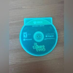 It Takes Two Game Disc - Green X Box One X Box Series X